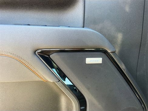 Used 2025 GMC Sierra 2500 AT4 w/ AT4 Premium Plus Package image 10