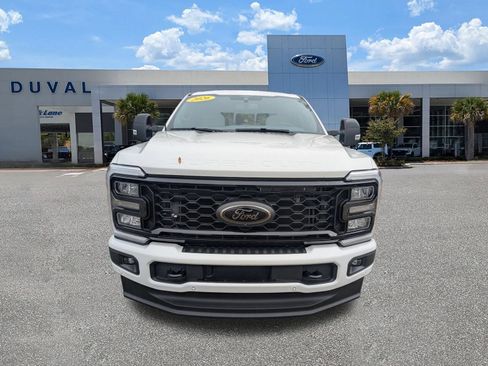 New 2026 Ford F250 Lariat w/ Black Appearance Package AWD/4WD image 9