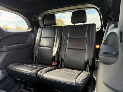 Used 2017 Dodge Durango R/T image 37