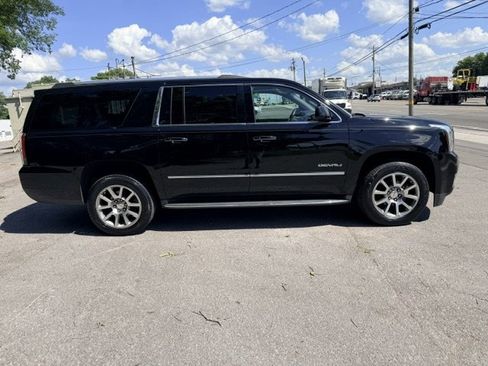 Used 2015 GMC Yukon XL Denali w/ Open Road Package RWD image 4