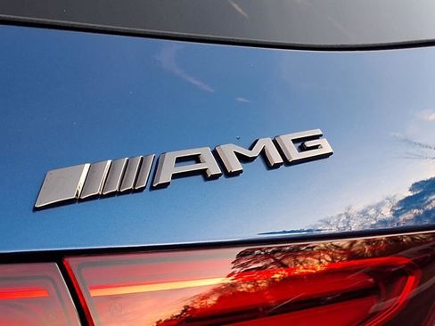 Certified 2025 Mercedes-Benz GLA 35 AMG 4MATIC image 7