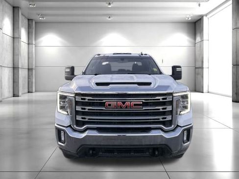 Used 2023 GMC Sierra 2500 SLE image 2