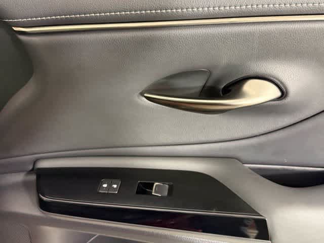 Used 2022 Lexus ES 350 w/ Premium Package FWD image 31