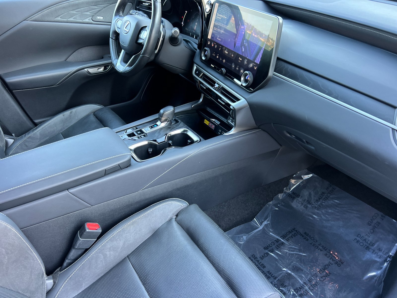 Used 2024 Lexus RX 450h AWD w/ Convenience Package image 15