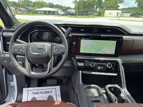 New 2026 GMC Sierra 2500 Denali Ultimate AWD/4WD image 23