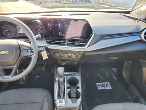 Certified 2024 Chevrolet Trax LS w/ Driver Confidence Package FWD image 15