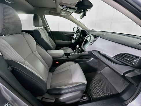 Used 2025 Subaru Outback Premium w/ Popular Package #1A AWD/4WD image 32