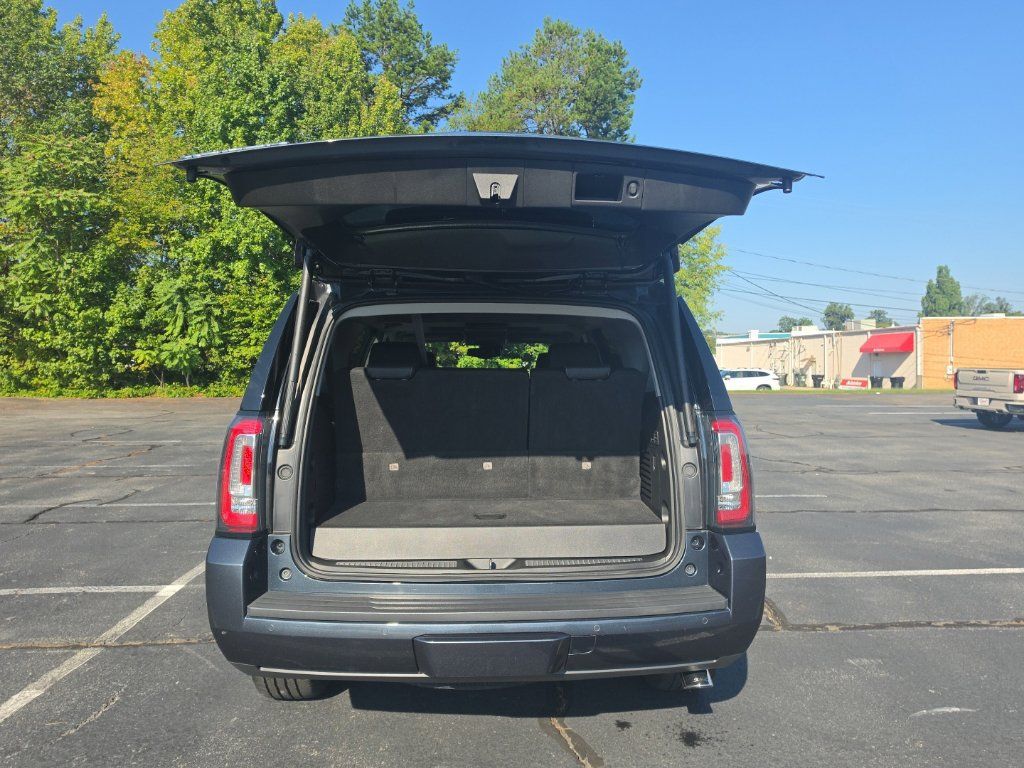 Used 2020 GMC Yukon SLT w/ Premium Edition RWD image 14