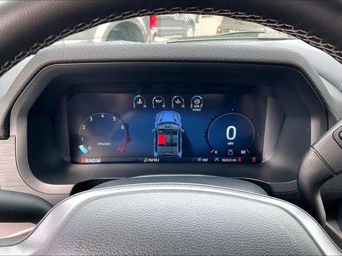 Used 2025 Ford F150 XLT w/ Equipment Group 301A Standard image 17