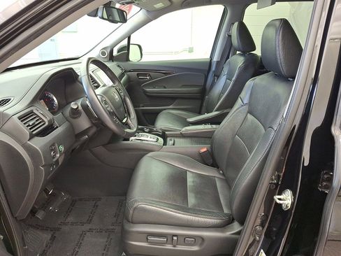 Used 2017 Honda Pilot Elite image 11