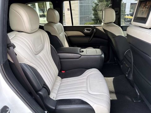 Used 2019 INFINITI QX80 Limited image 17