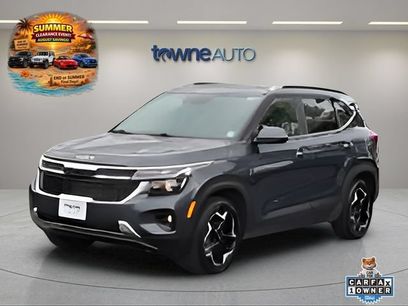 Used 2024 Kia Seltos EX