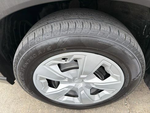 Used 2022 Subaru Forester image 16