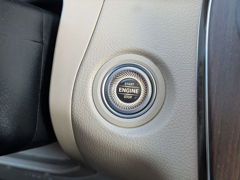 Certified 2021 Mercedes-Benz GLC 300 4MATIC image 16