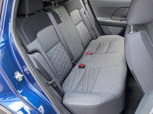 Used 2026 Nissan Kicks SV FWD image 19