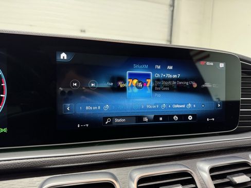 Used 2023 Mercedes-Benz GLE 350 4MATIC image 22