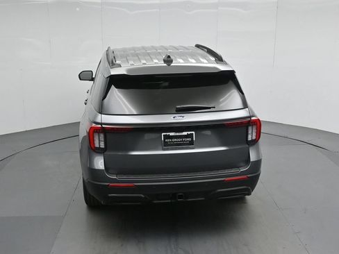 New 2026 Ford Explorer ST-Line w/ ST-Line Street Pack RWD image 40