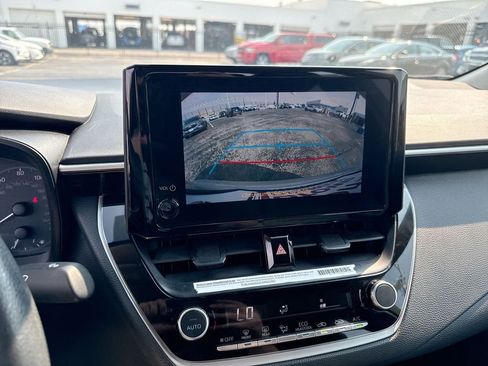 Used 2024 Toyota Corolla LE FWD image 51
