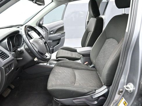 Used 2021 Mitsubishi Outlander Sport AWD image 12