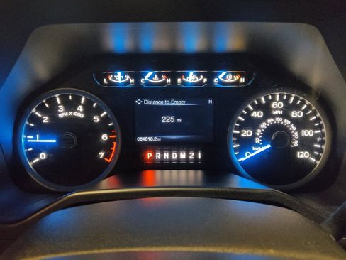 Used 2017 Ford F150 XLT w/ Equipment Group 302A Luxury image 23