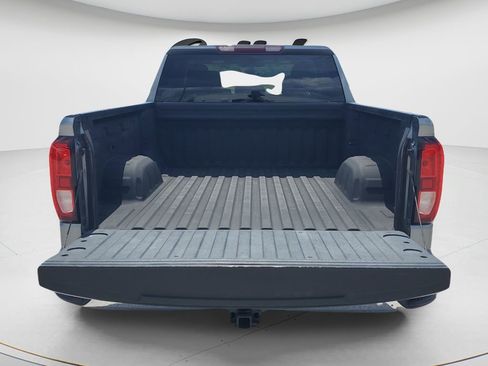 Used 2019 GMC Sierra 1500 SLE w/ Enhanced Capability Package AWD/4WD image 9
