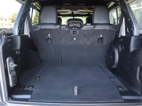 Used 2018 Jeep Wrangler Unlimited Rubicon AWD/4WD image 53