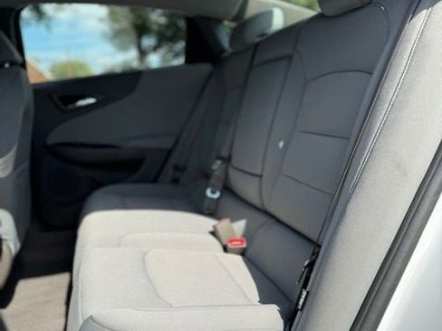 Used 2020 Chevrolet Malibu LT image 21