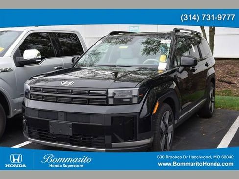 Used 2025 Hyundai Santa Fe Limited image 1