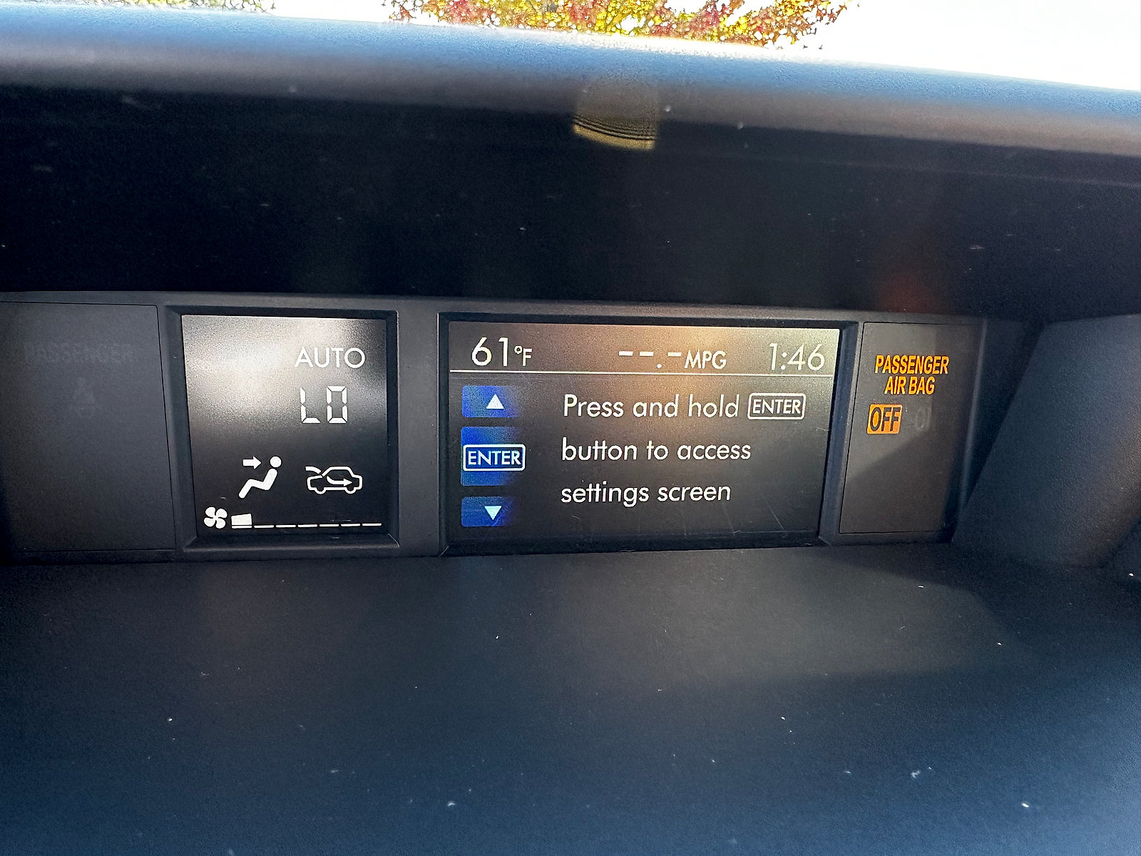 Used 2017 Subaru Forester 2.5i Premium AWD/4WD image 16