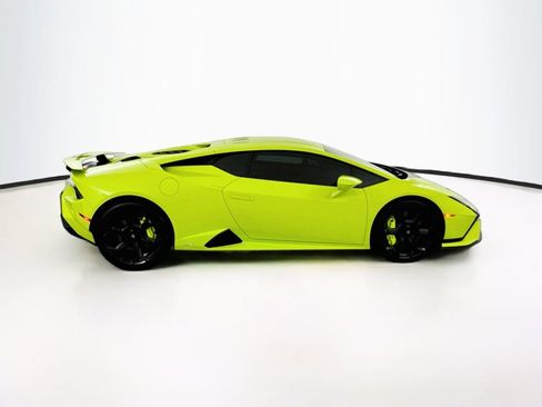 Used 2023 Lamborghini Huracan Tecnica RWD image 4