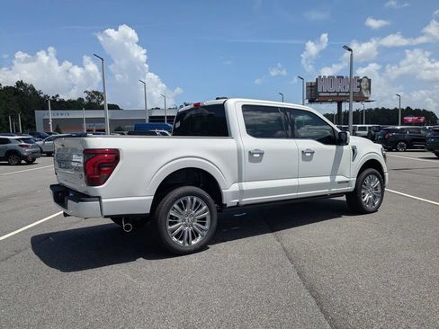 New 2026 Ford F150 Platinum w/ Equipment Group 703A Plus AWD/4WD image 4