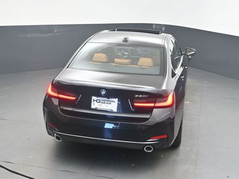 New 2026 BMW 330i Sedan w/ Convenience Package image 49