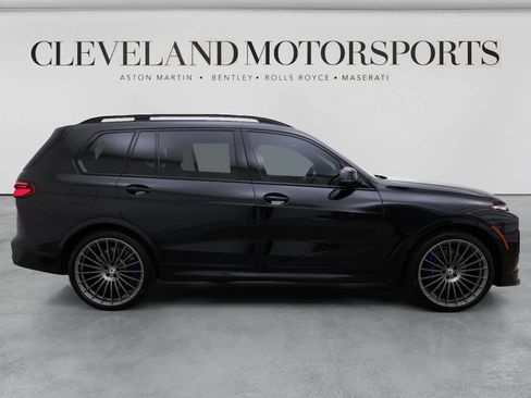 Used 2024 BMW ALPINA XB7 AWD/4WD image 10