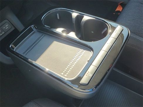 New 2026 Hyundai Ioniq 5 SE image 15