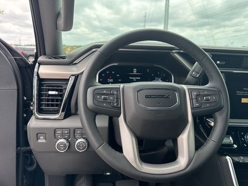 New 2026 GMC Sierra 2500 Denali w/ Denali Reserve Package AWD/4WD image 15