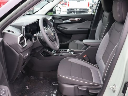 New 2026 Chevrolet TrailBlazer LT image 4