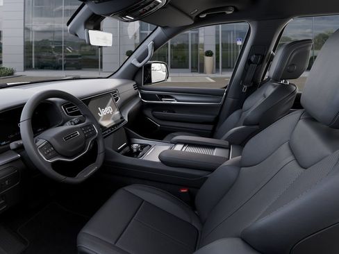 New 2026 Jeep Grand Wagoneer 2WD image 22