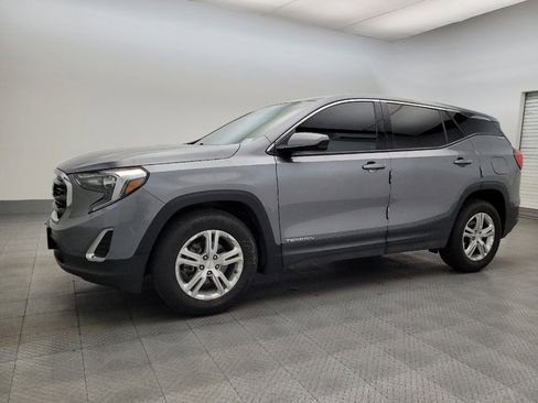 Used 2018 GMC Terrain SLE image 2