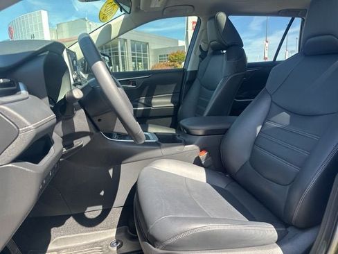 Used 2023 Toyota RAV4 XLE Premium AWD/4WD image 16