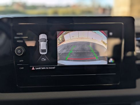 Used 2025 Volkswagen Jetta S image 26