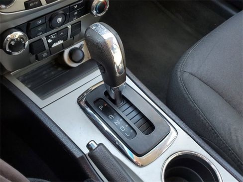 Used 2012 Ford Fusion SE image 19