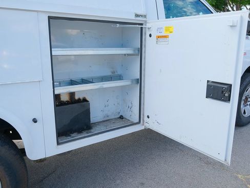 Used 2019 RAM 2500 Tradesman RWD image 32