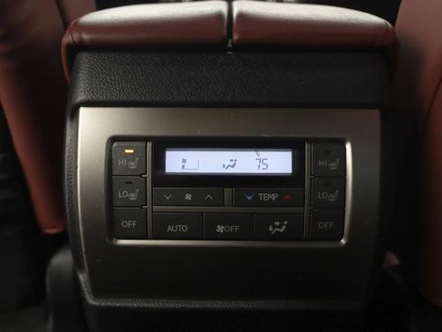 Used 2021 Lexus GX 460 Premium w/ Premium Package image 24