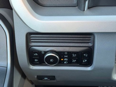 New 2026 Ford F250 XLT w/ XLT Premium Package image 31