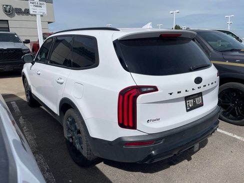 Used 2021 Kia Telluride EX w/ EX Premium Package AWD/4WD image 3