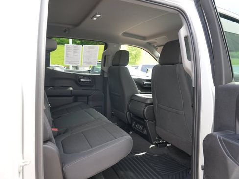 Certified 2020 Chevrolet Silverado 1500 LT AWD/4WD image 27