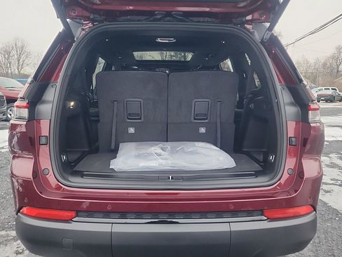 New 2025 Jeep Grand Cherokee L Limited image 16