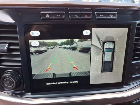 Used 2024 Ford F350 King Ranch w/ Chrome Package image 24