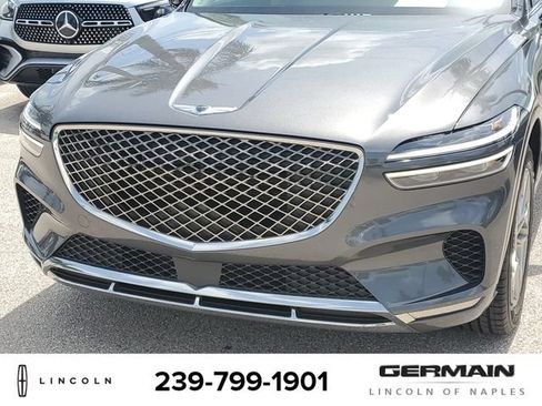 Used 2022 Genesis GV70 2.5T w/ Select Package AWD/4WD image 13