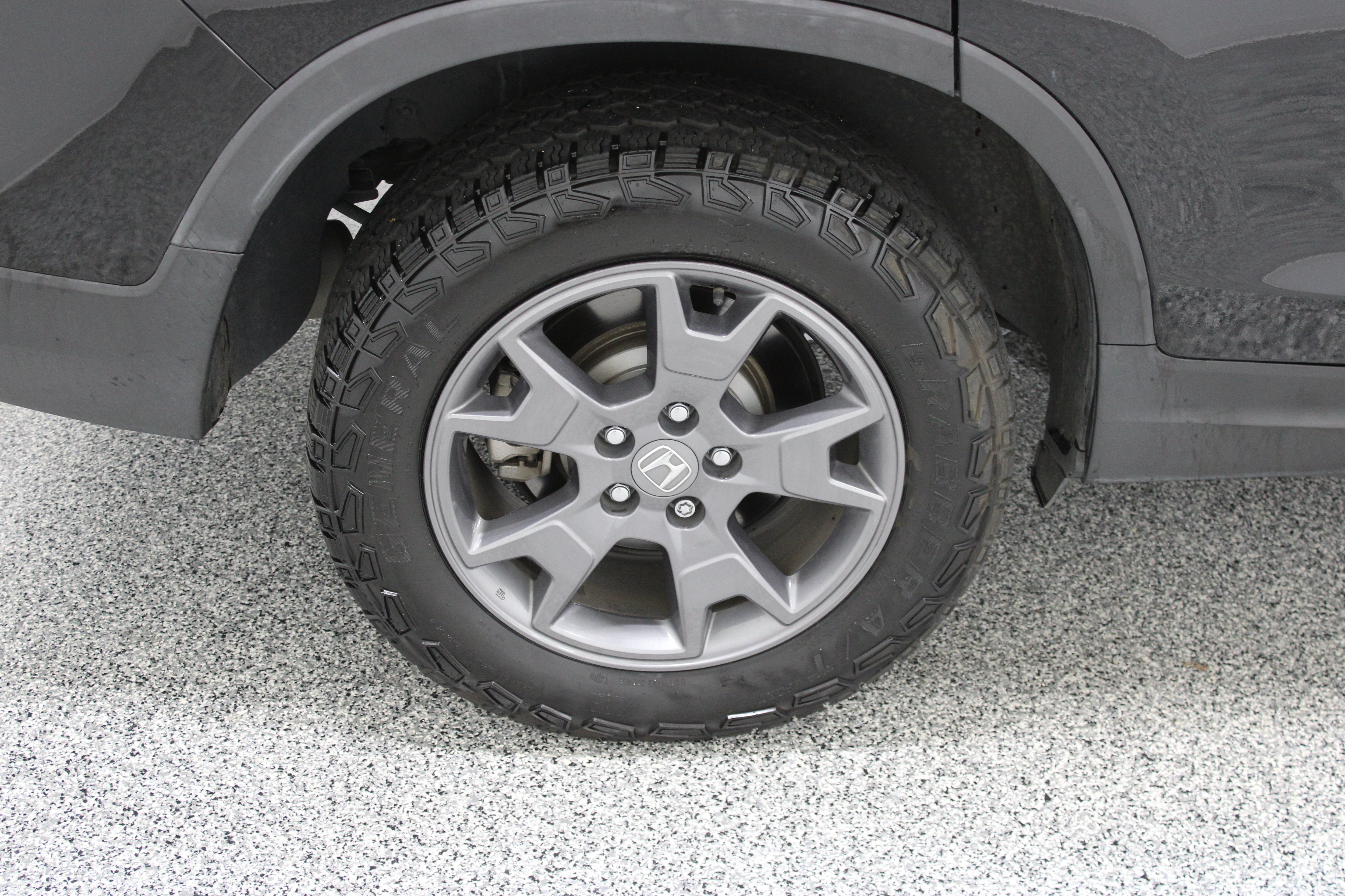 Used 2024 Honda Passport TrailSport image 6